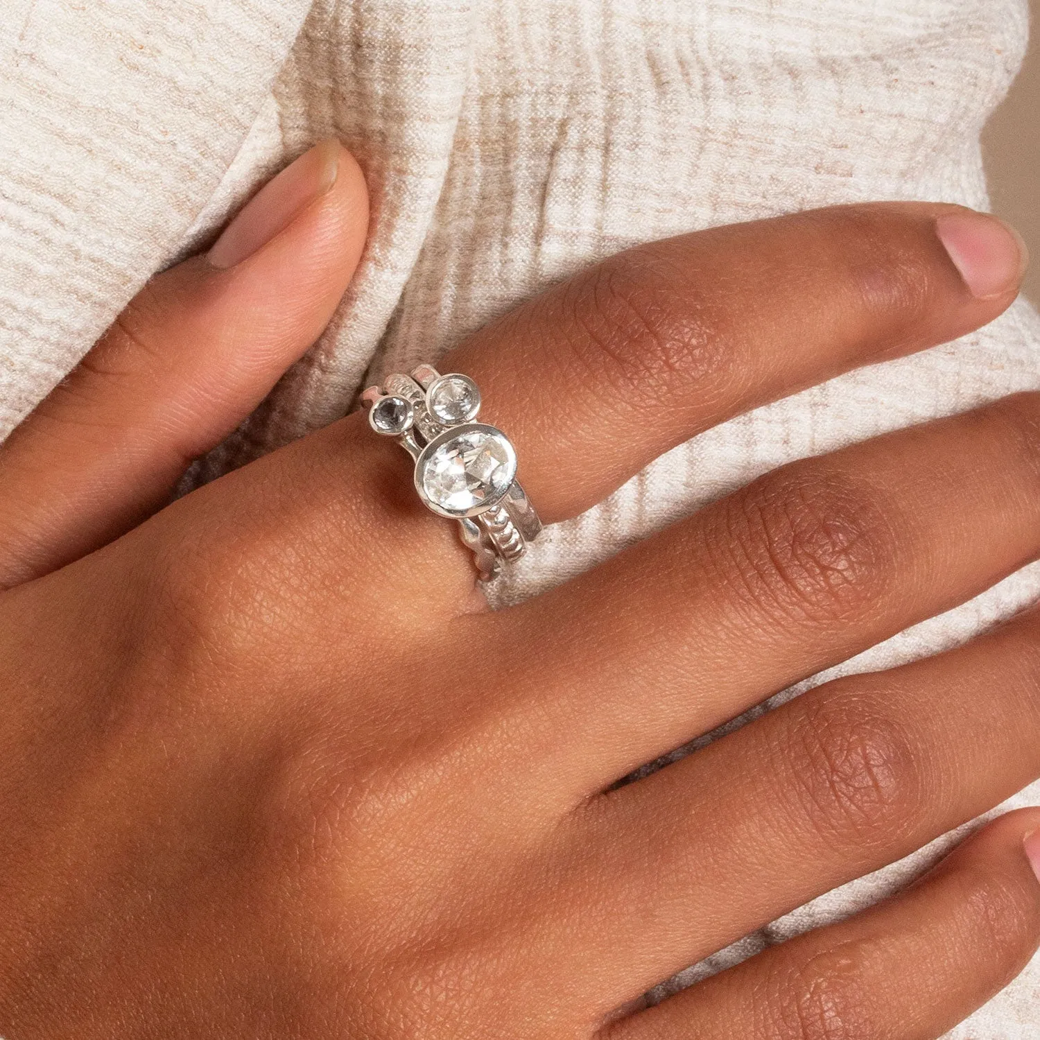 4mm White Topaz Hammered Twinkle Ring