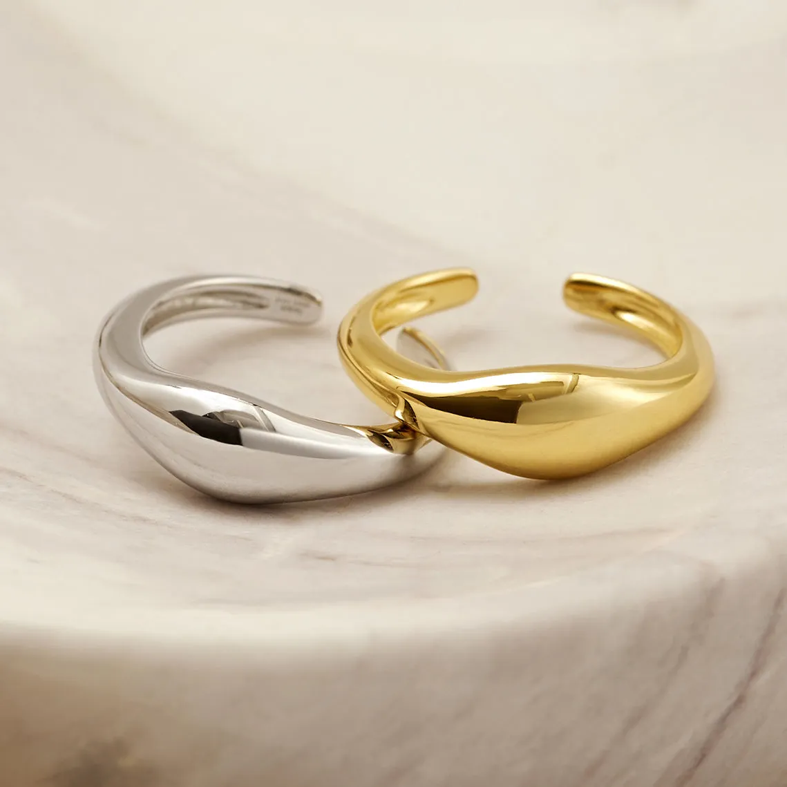 Gold Wave Adjustable Ring 
