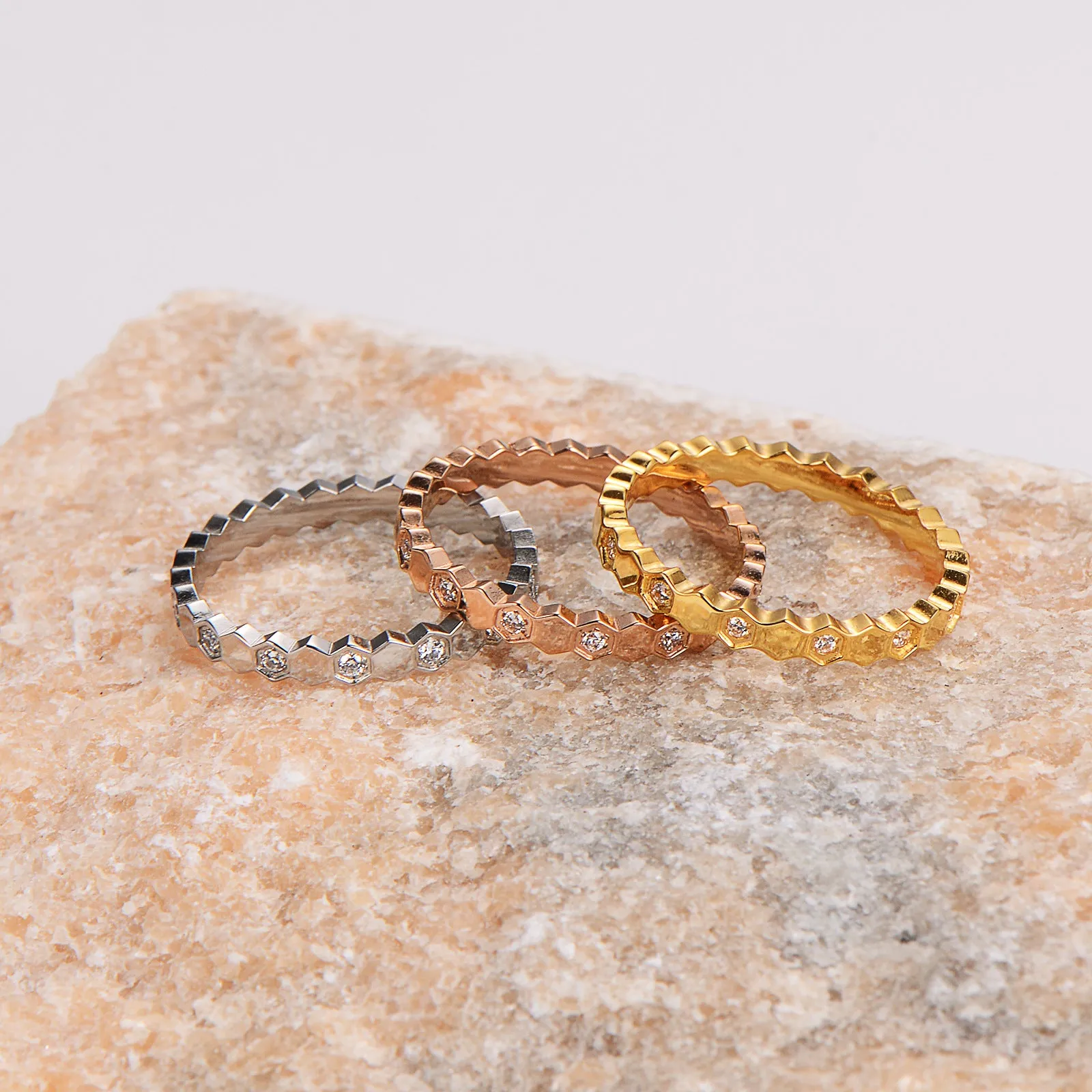 Minimalist Round Stainless Steel Electroplating Rings