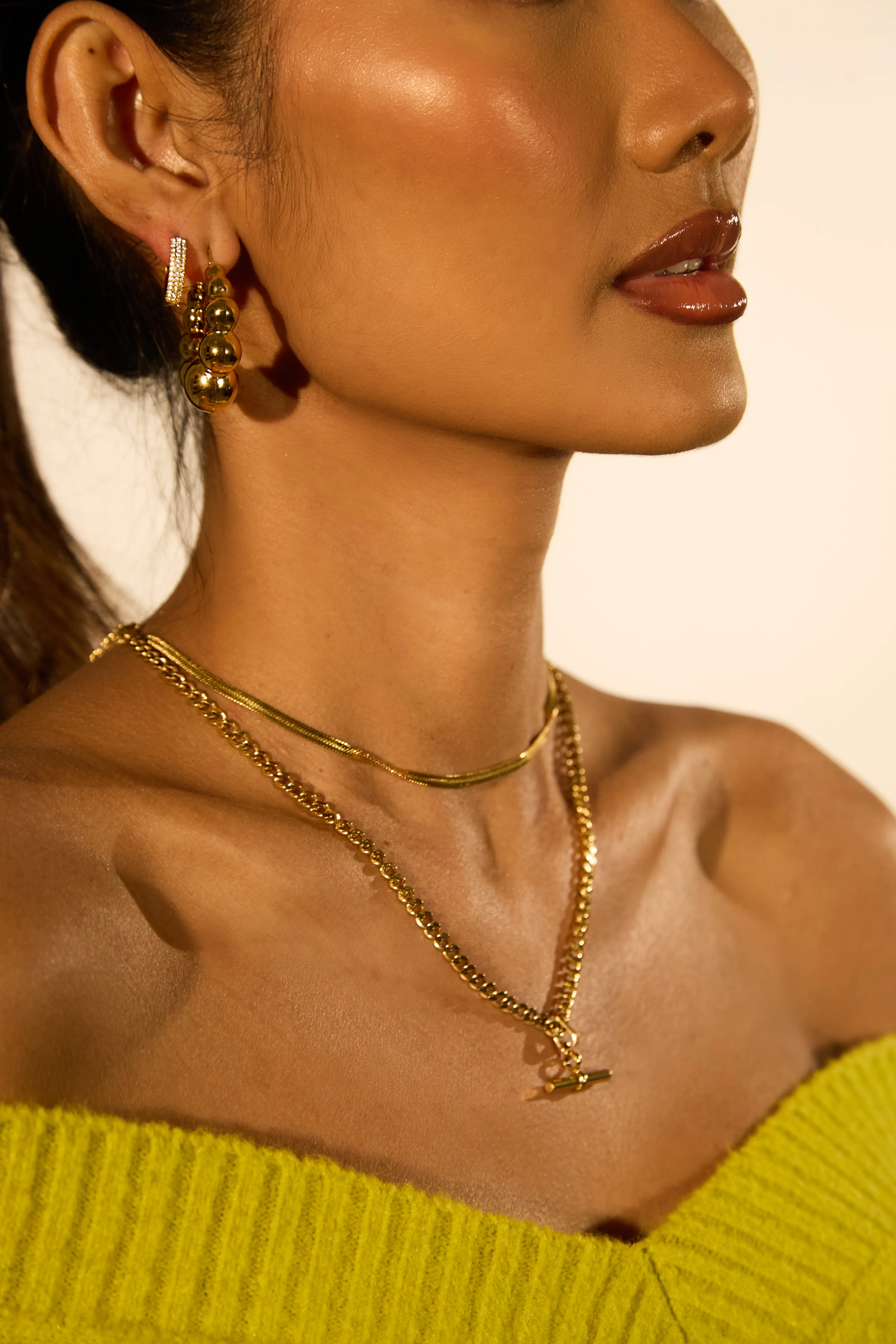 SIMPLE T BAR NECKLACE