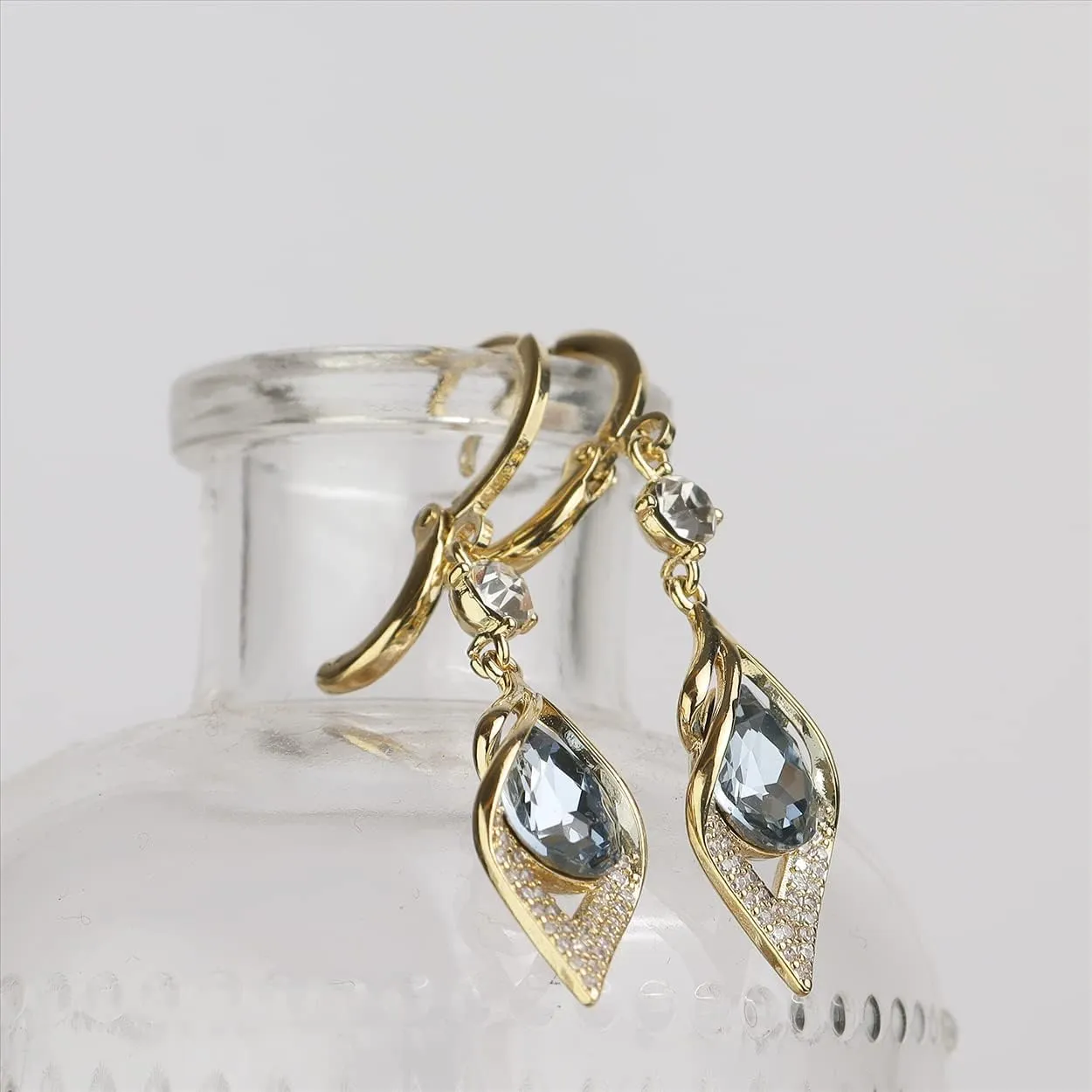 Sonateomber Small Hoop Dangle Earrings for Women, Trendy Dainty Rhinestone CZ Dangling Prom Wedding Leaf Flower Snowflake Butterfly Starfish Fashion Jewelry Gift
